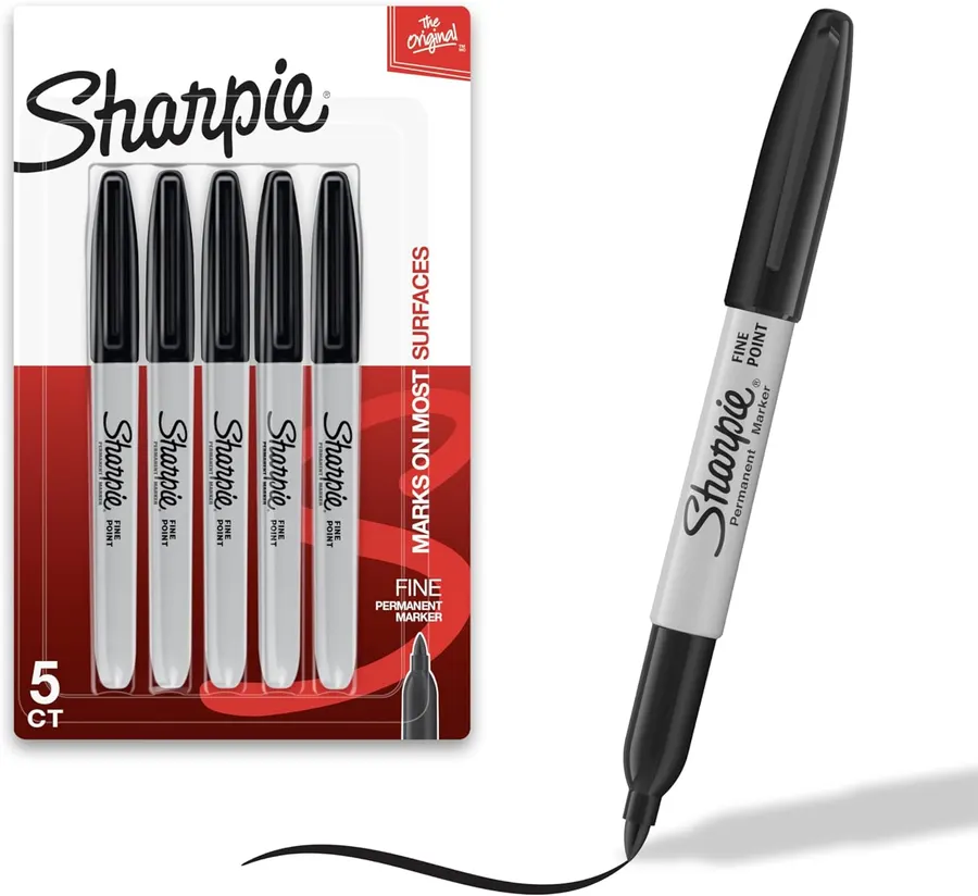 Sharpie Fine Tip Permanent Markers, Black 5-Pack,